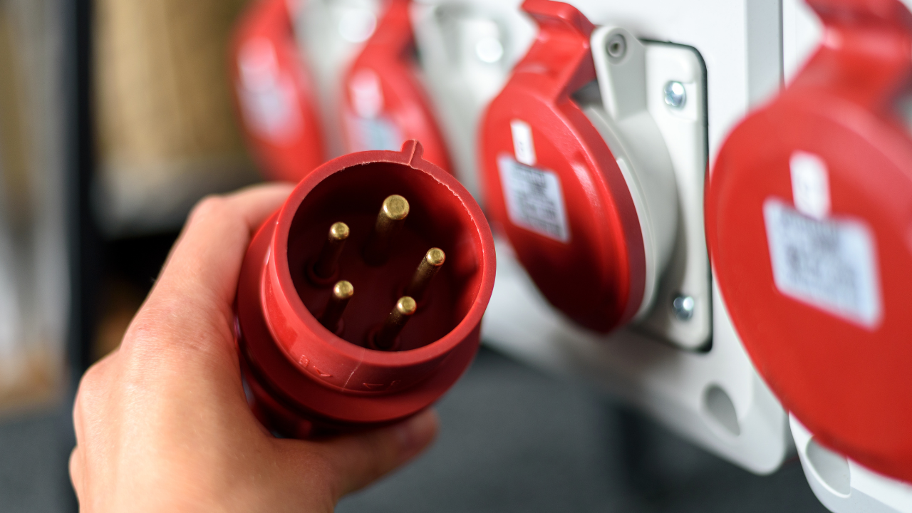 The Importance of Quality and Reliability in Industrial Plugs & Sockets